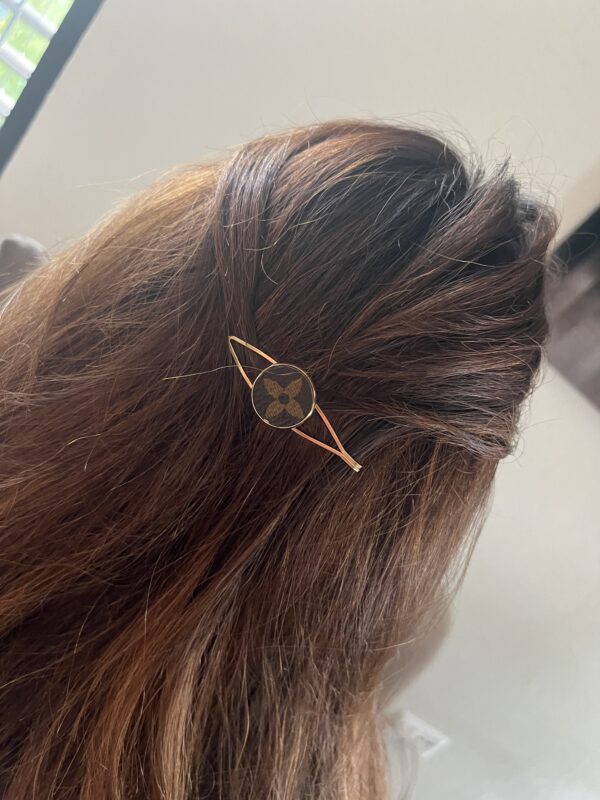 Pince à Cheveux UPCYCLÉ CUIR LOUIS VUITTON